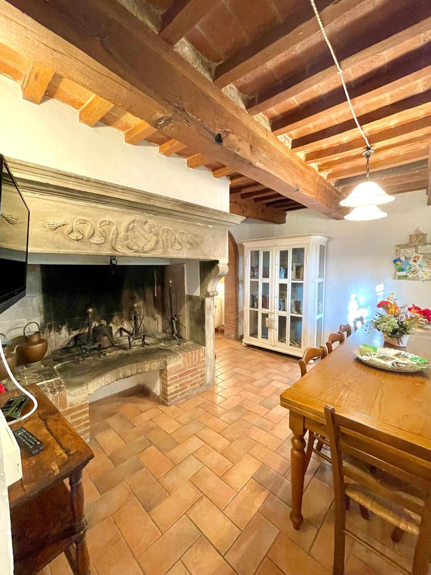Intero Appartamento Con Private Pool E Jacuzzi Podere Settefrati Монтайоне Экстерьер фото